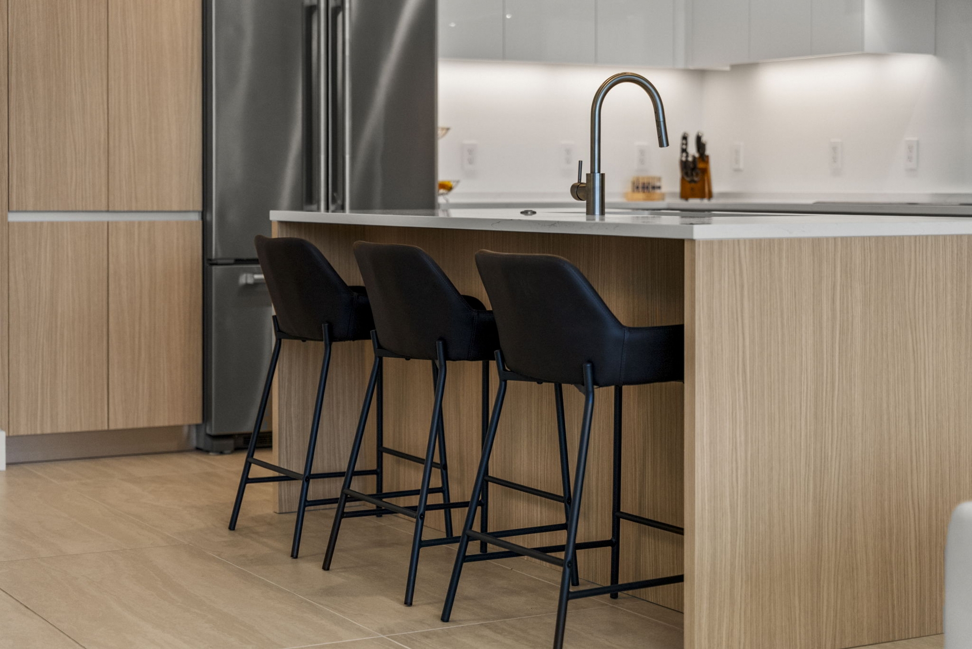 301 QUAY COMMONS UNIT 1008