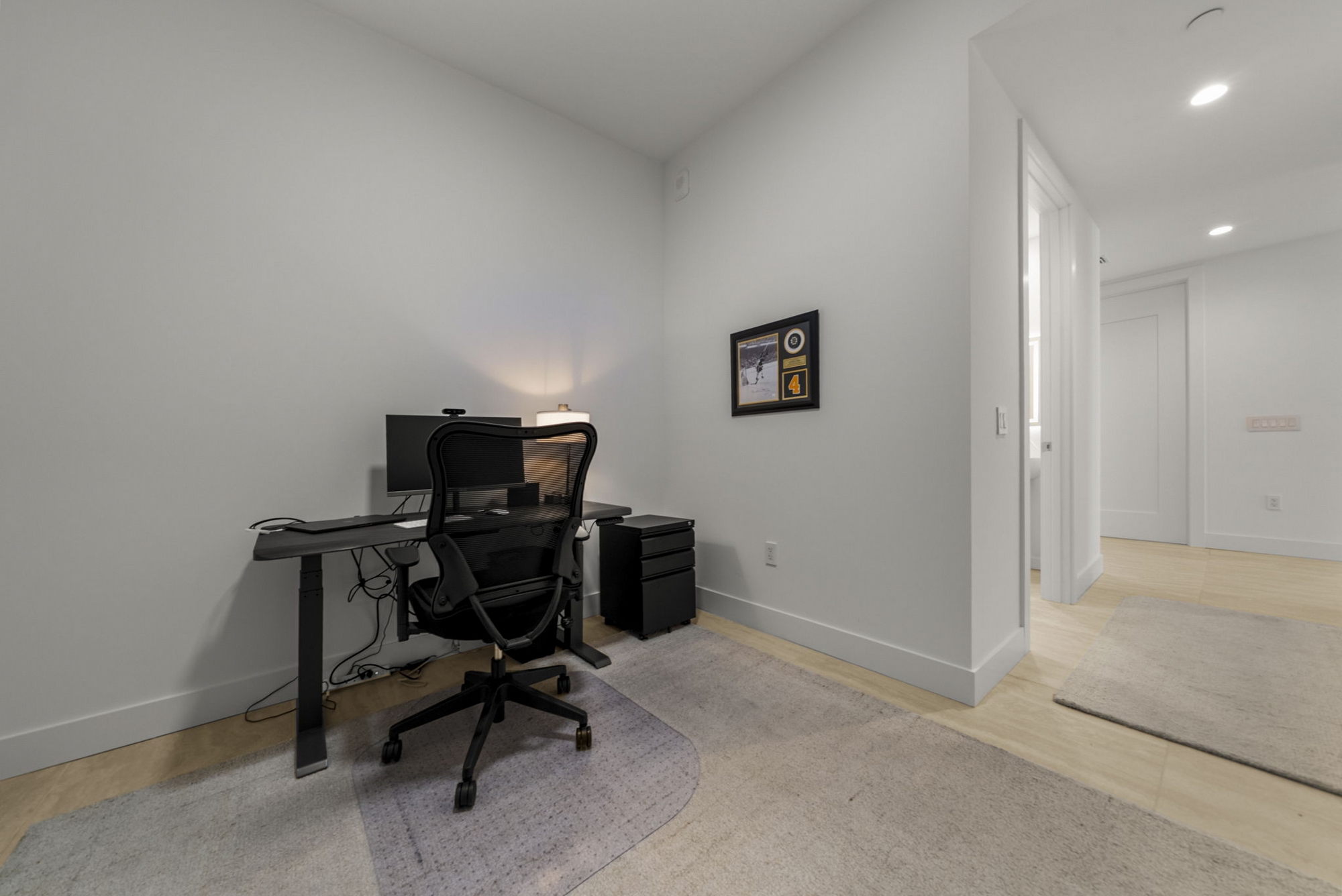 301 QUAY COMMONS UNIT 1008