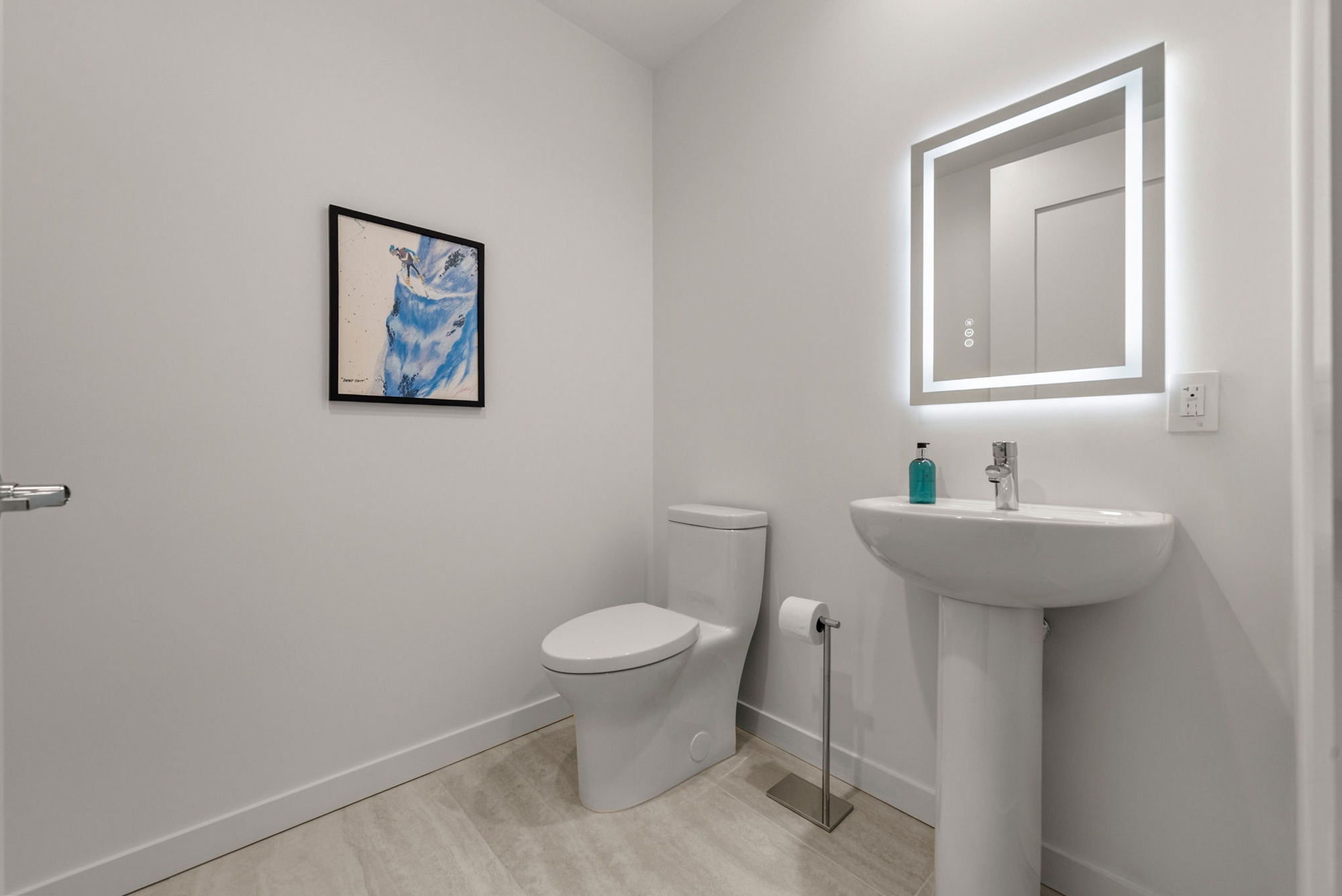 301 QUAY COMMONS UNIT 1008