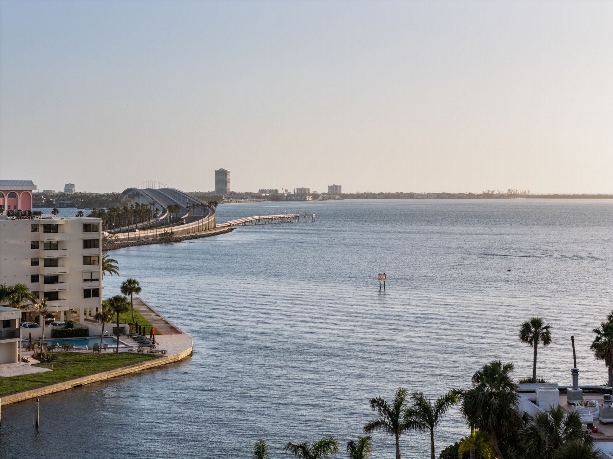 301 QUAY COMMONS UNIT 1008