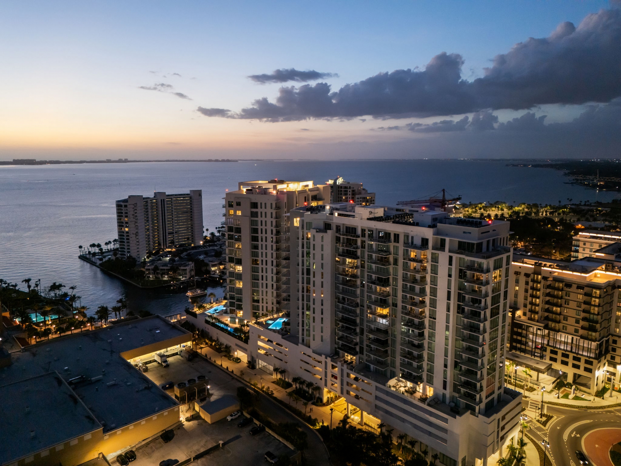 301 QUAY COMMONS UNIT 1008