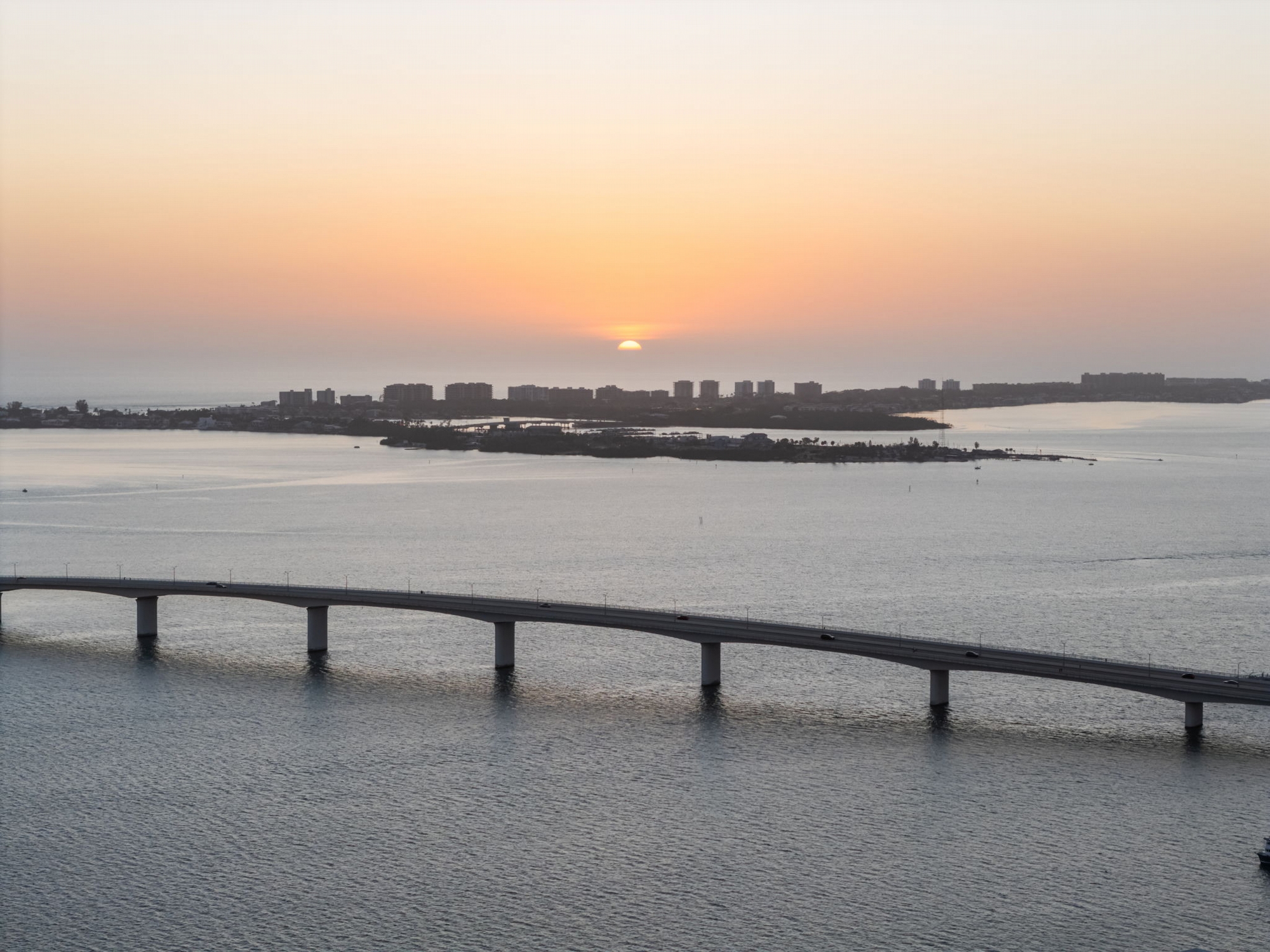 301 QUAY COMMONS UNIT 1008