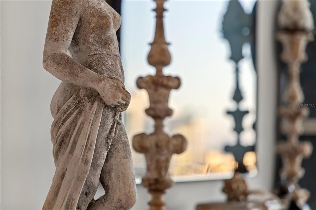 301 QUAY COMMONS UNIT 1704