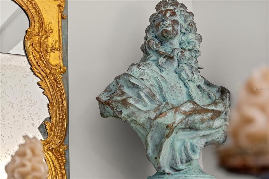 301 QUAY COMMONS UNIT 1704