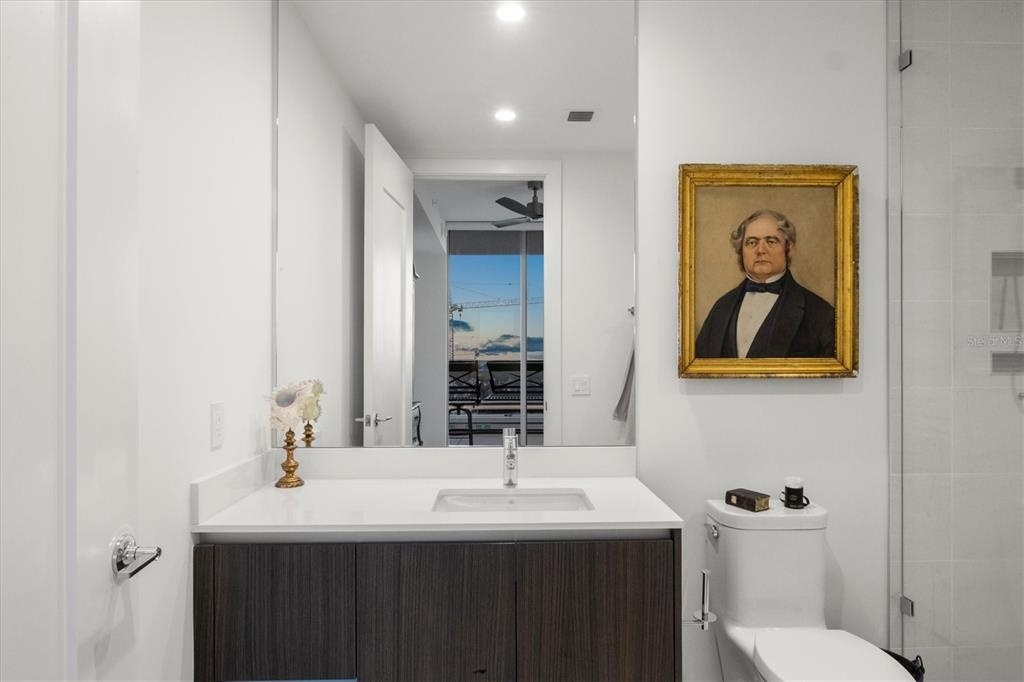 301 QUAY COMMONS UNIT 1704