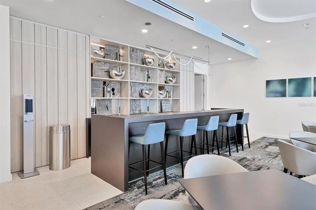 301 QUAY COMMONS UNIT 1704