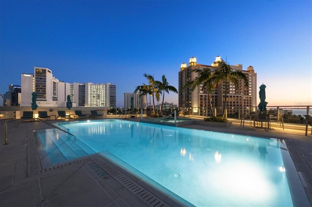 301 QUAY COMMONS UNIT 1704